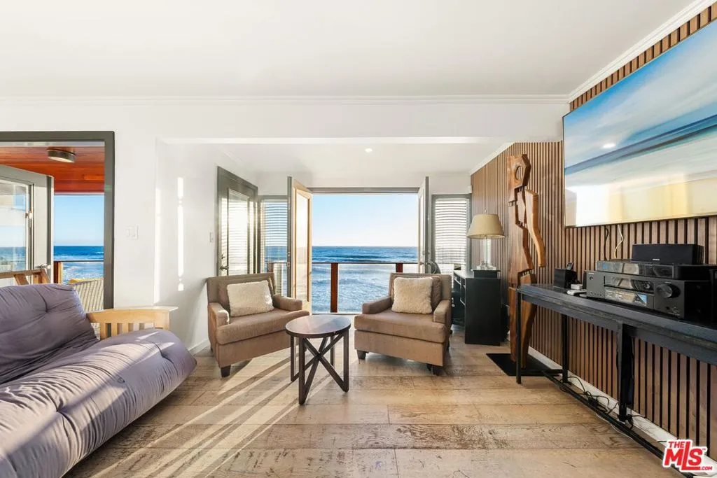 43000 Pacific Coast Highway, Malibu, California 90265 home-pic-9